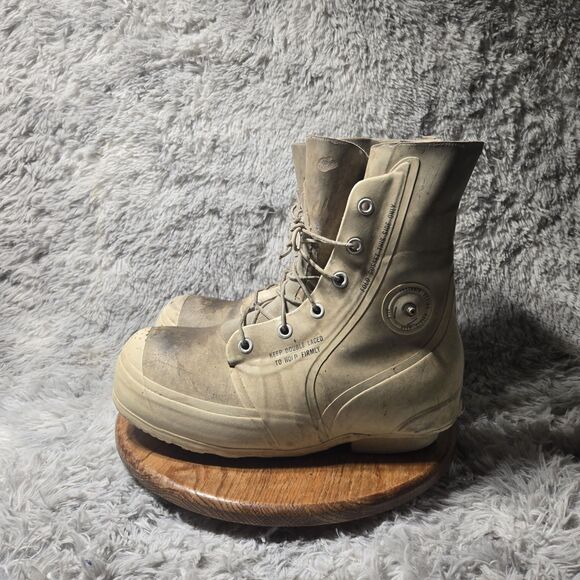 Vintage 1992 Bata US Military Men 12R Extreme Cold White Mickey Mouse Bunny Boot - Picture 1 of 10